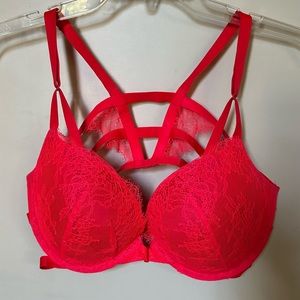 Victoria’s Secret 36D padded lace push-up